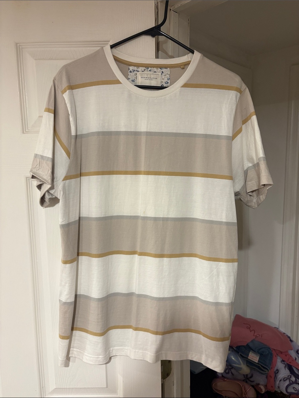 Denim & Flower Short Sleeve Striped Crewneck Tee in White, Beige & Mustard